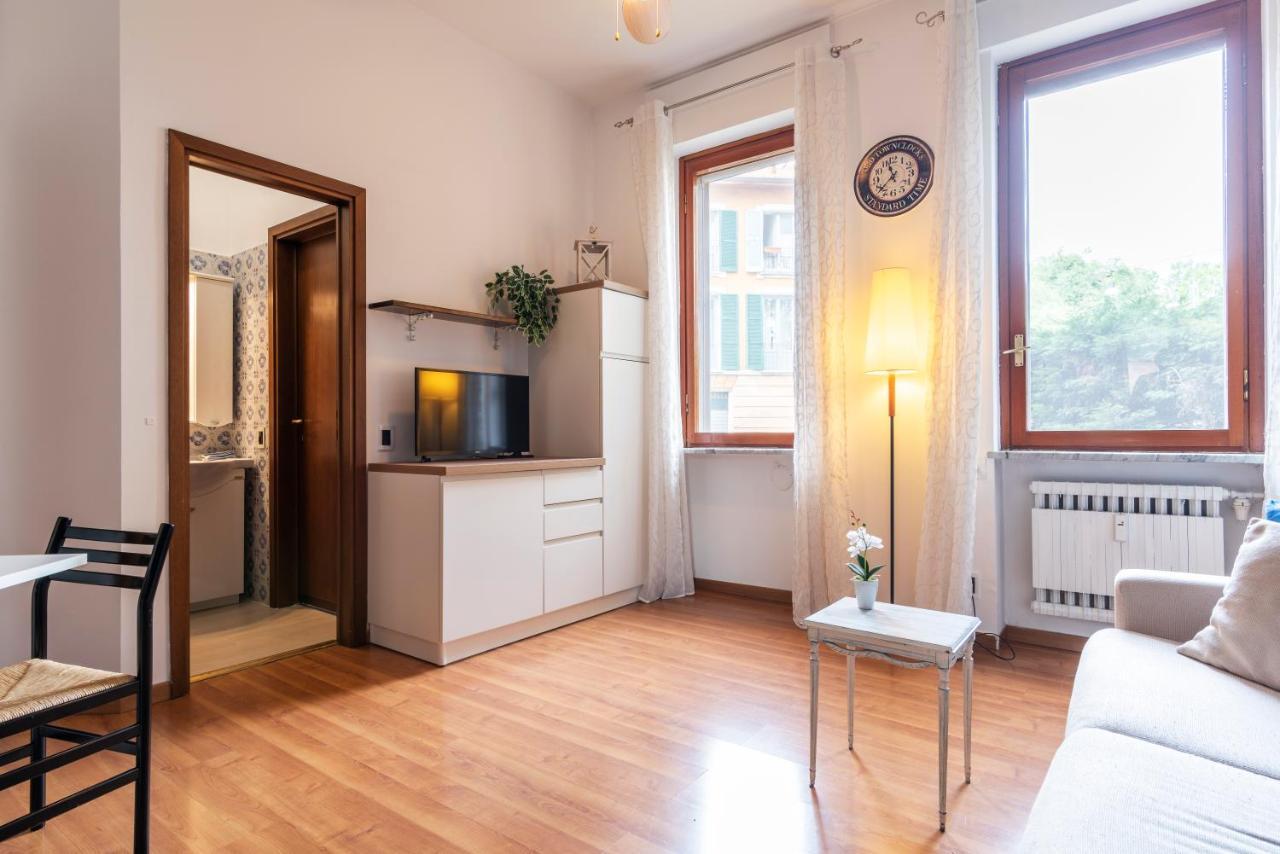 Casa Blu Flexyrent Apartment Wifi - No Ac Milano Exteriör bild